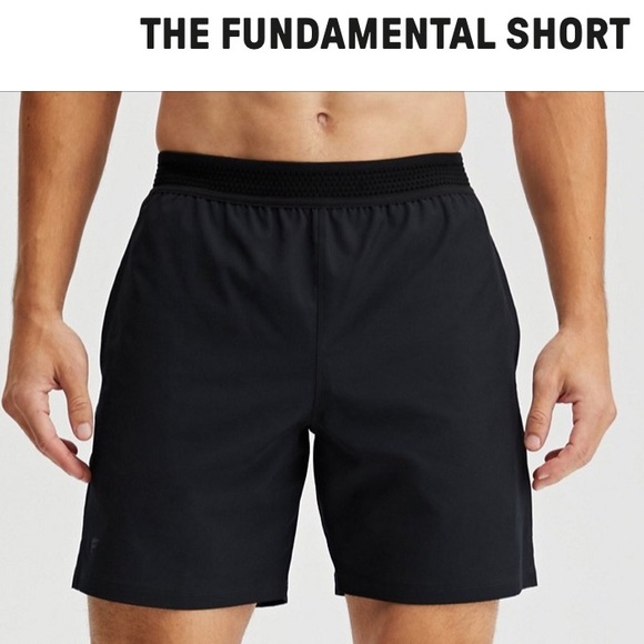 Fabletics “The Fundamental Short” Black - Picture 4 of 4